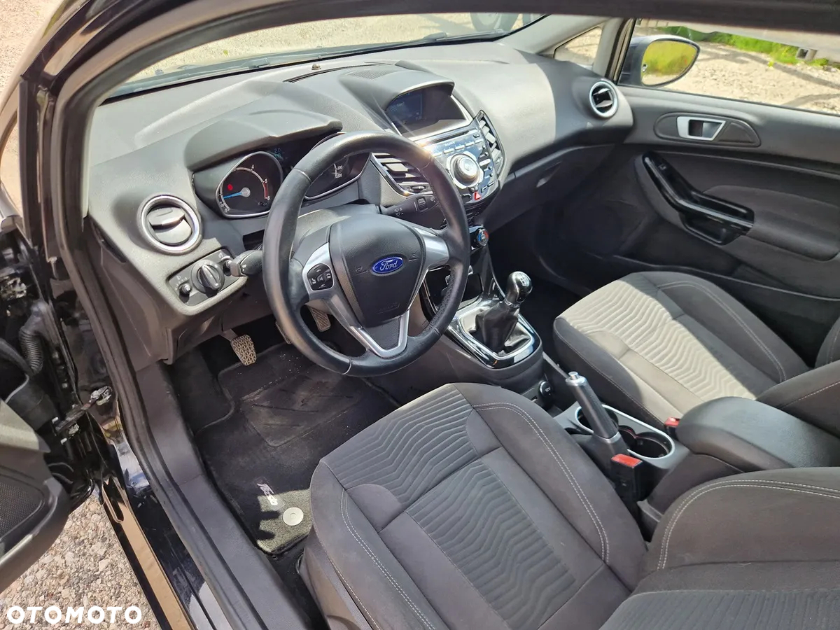 Ford Fiesta 1.6 TDCI Individual - 13