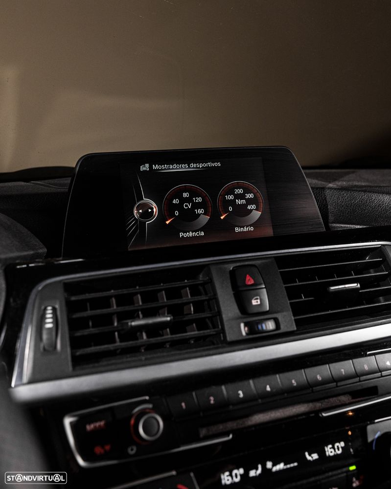 BMW 318 d Line Sport - 17