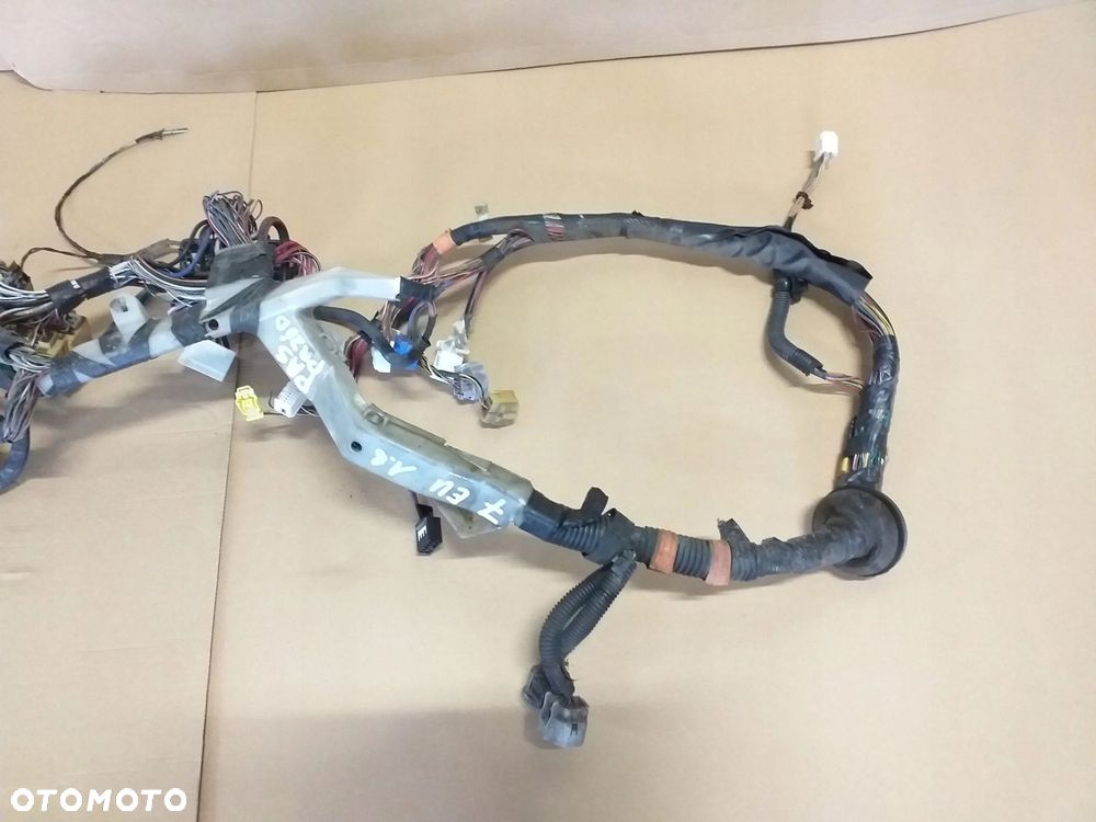 Toyota Celica VII 7 wiązka pasa przedniego - 2