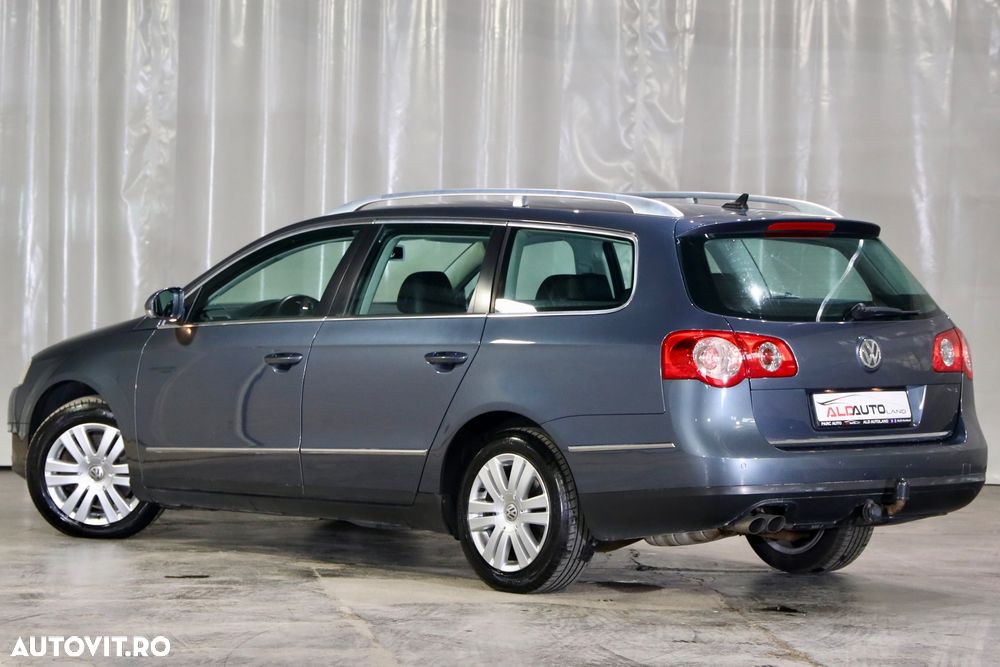 Volkswagen Passat Variant 2.0 TDI BlueMotion Technology Highline - 4