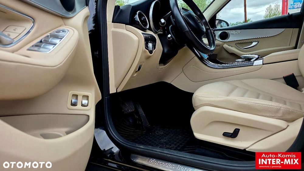 Mercedes-Benz GLC - 28