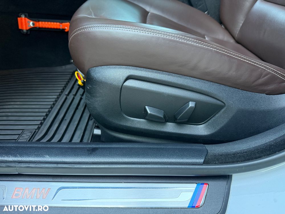 BMW Seria 5 520d AT - 24