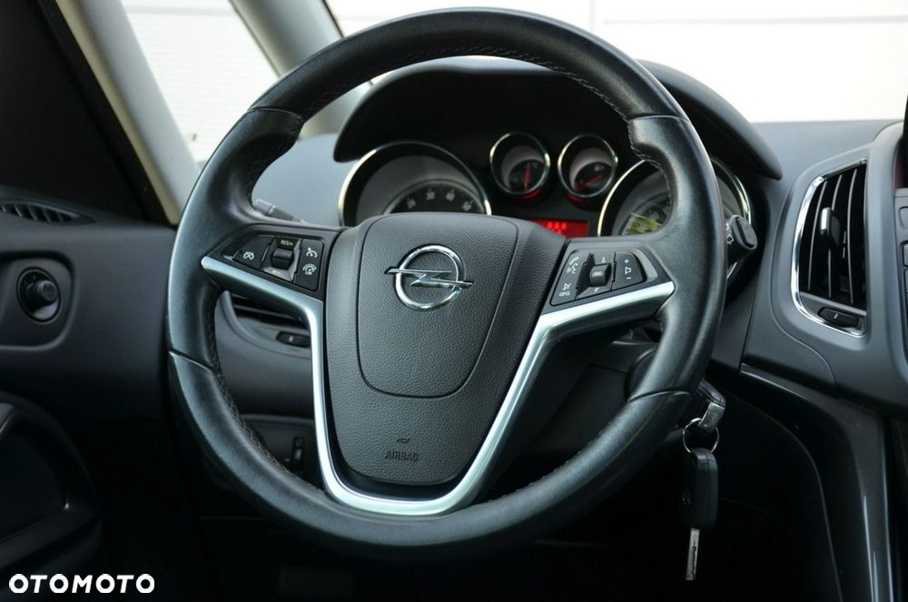 Opel Zafira - 31