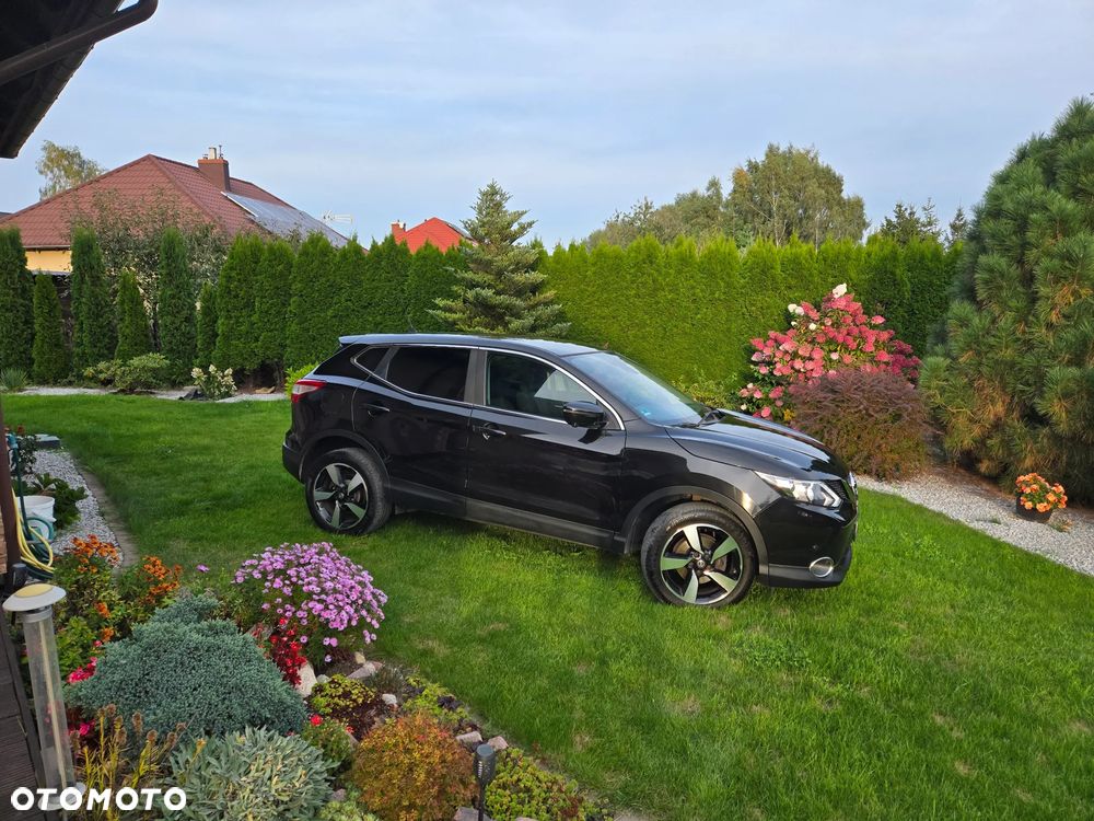 Nissan Qashqai 1.6 DCi N-Connecta Xtronic - 3
