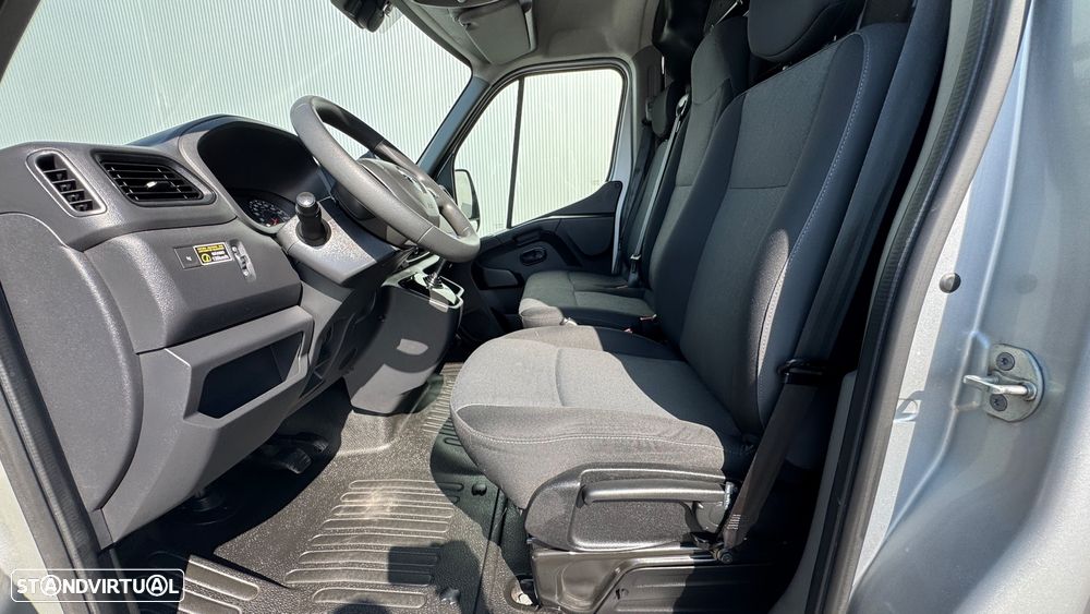 Renault Master 2.3 dCi L2 H2 Cx Automática - 37