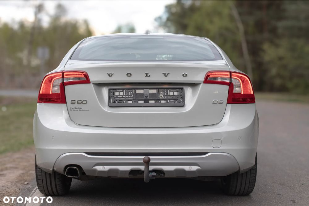 Volvo S60 D3 Momentum - 21