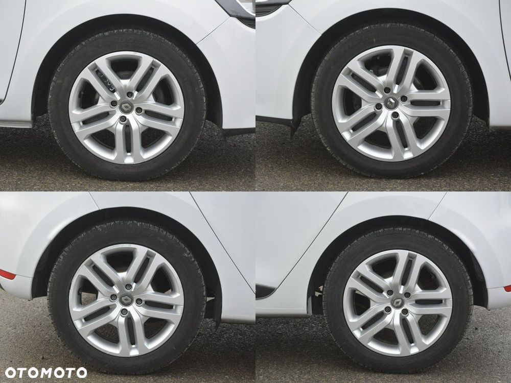 Renault Clio - 31