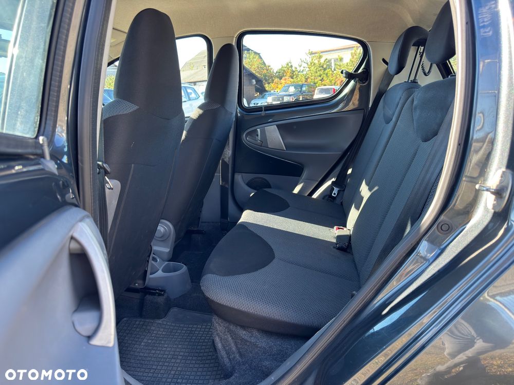 Toyota Aygo 1.0 VVT-i Luna - 19