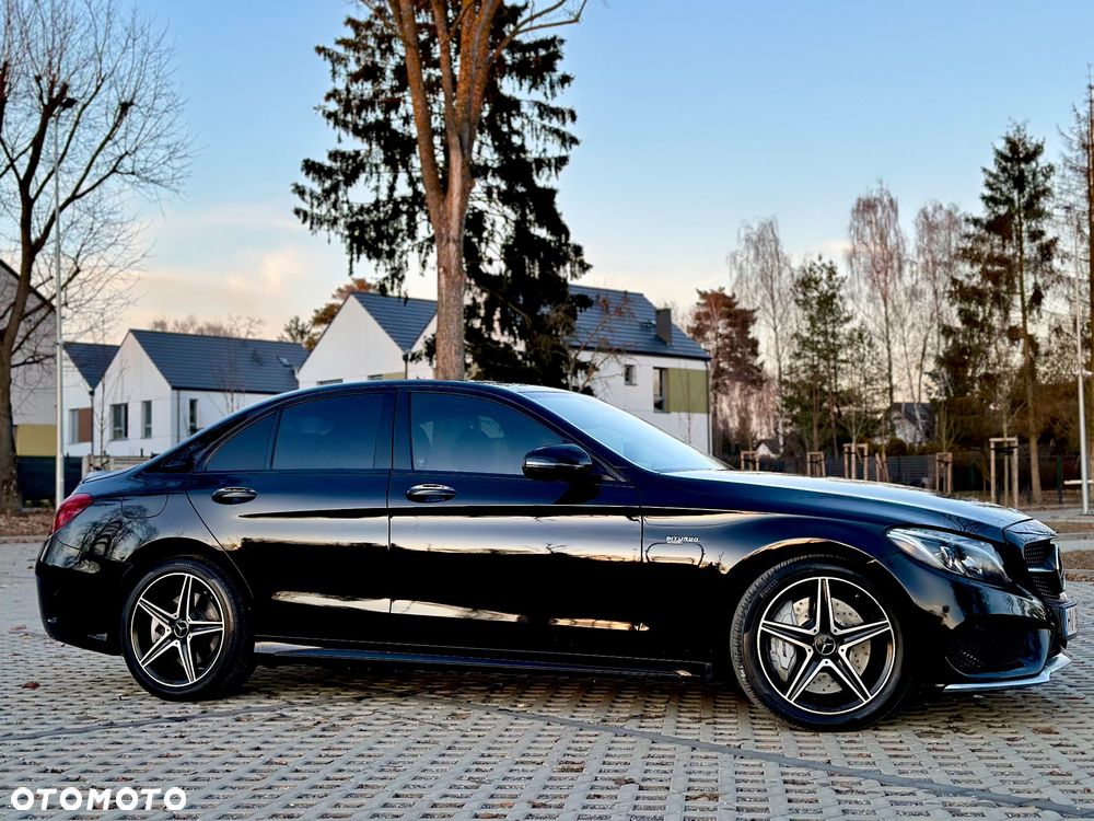 Mercedes-Benz Klasa C AMG 43 4Matic 9G-TRONIC - 7
