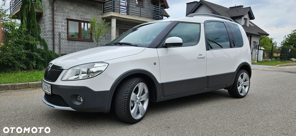 Skoda Roomster 1.2 TSI Scout PLUS EDITION - 14