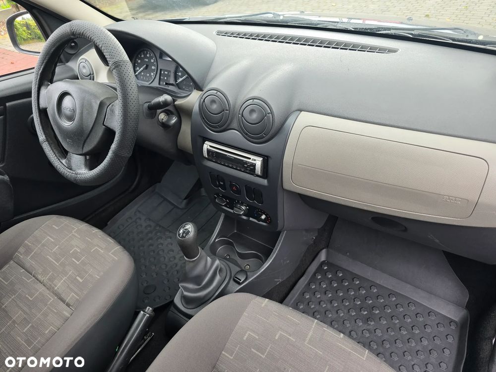 Dacia Sandero - 13