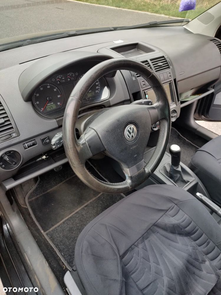 Volkswagen Polo - 3