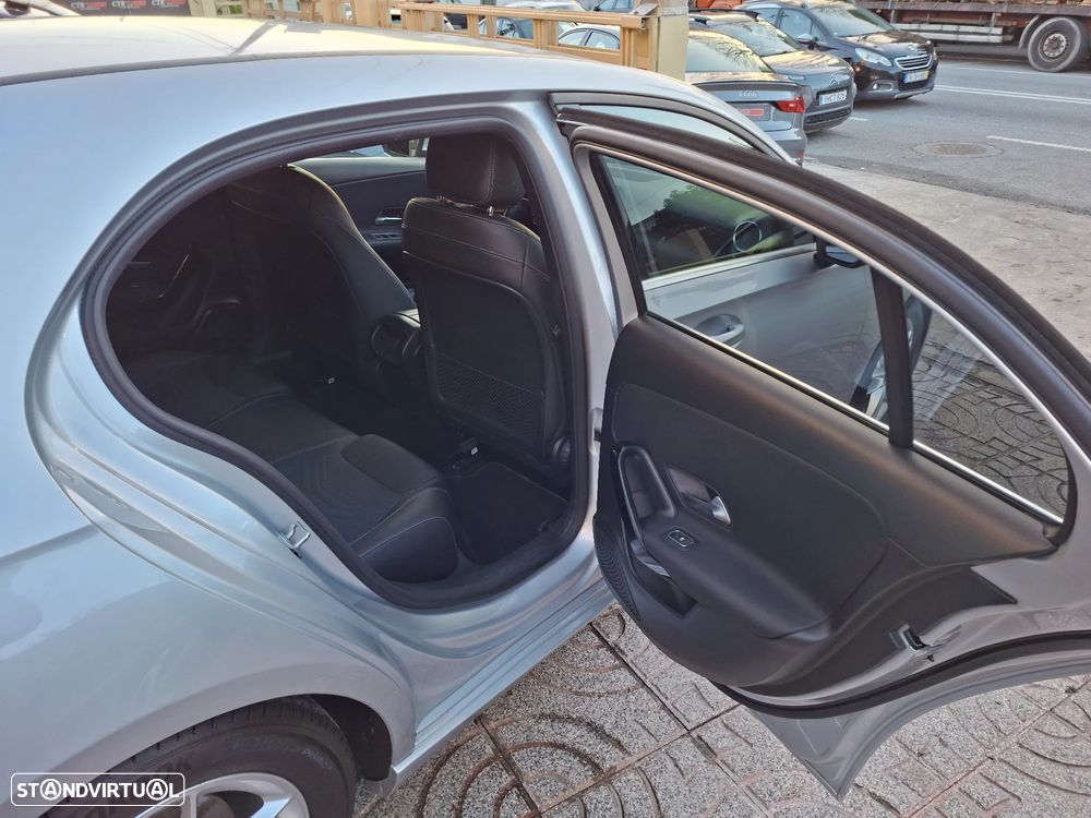 Mercedes-Benz A 200 Advanced Progressive - 27