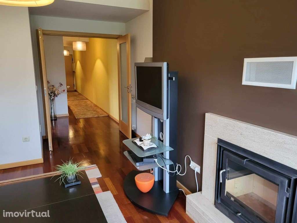 Apartamento T3 no Pontido - Póvoa de Lanhoso - Grande imagem: 3/22