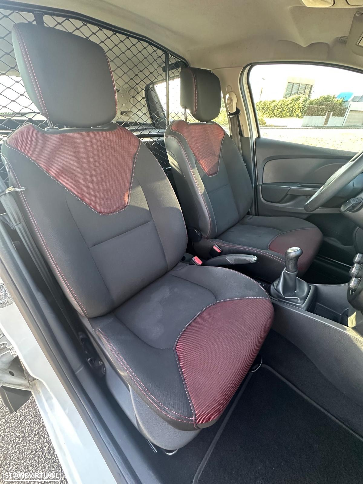Renault Clio Van 1.5 dCi 75cv - 15