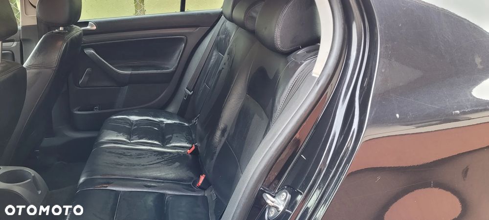 Volkswagen Golf 1.9 TDI Tour Edition - 9