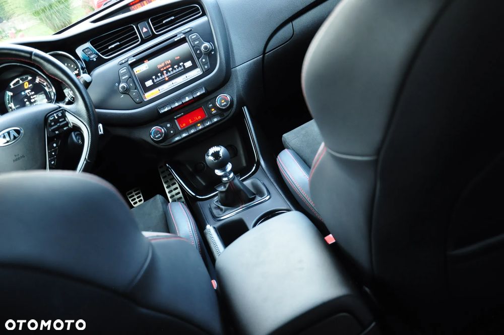Kia Ceed 1.6 T-GDI GT-Challenge - 30