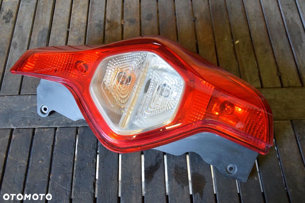 Dacia Lodgy 12- Lampa tylna prawa prawy tył ORYGINAŁ EU Valeo - 2