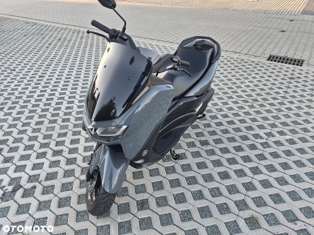 Yamaha NMAX - 7