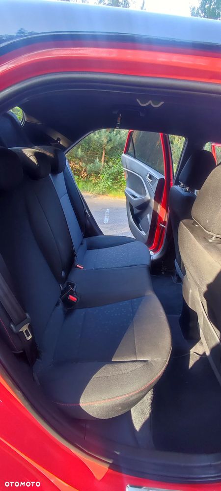 Hyundai i20 blue 1.2 Advantage - 9