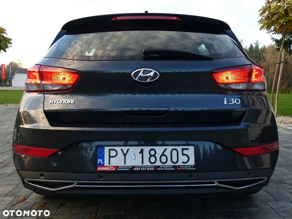Hyundai i30 1.5 DPI Comfort - 30