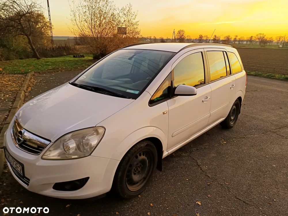 Opel Zafira 1.6 Enjoy - 1