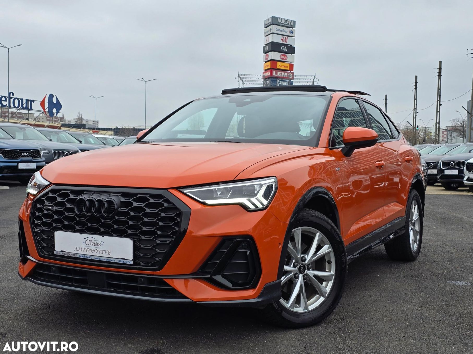 Audi Q3 2.0 35 TDI S tronic quattro S Line - 4