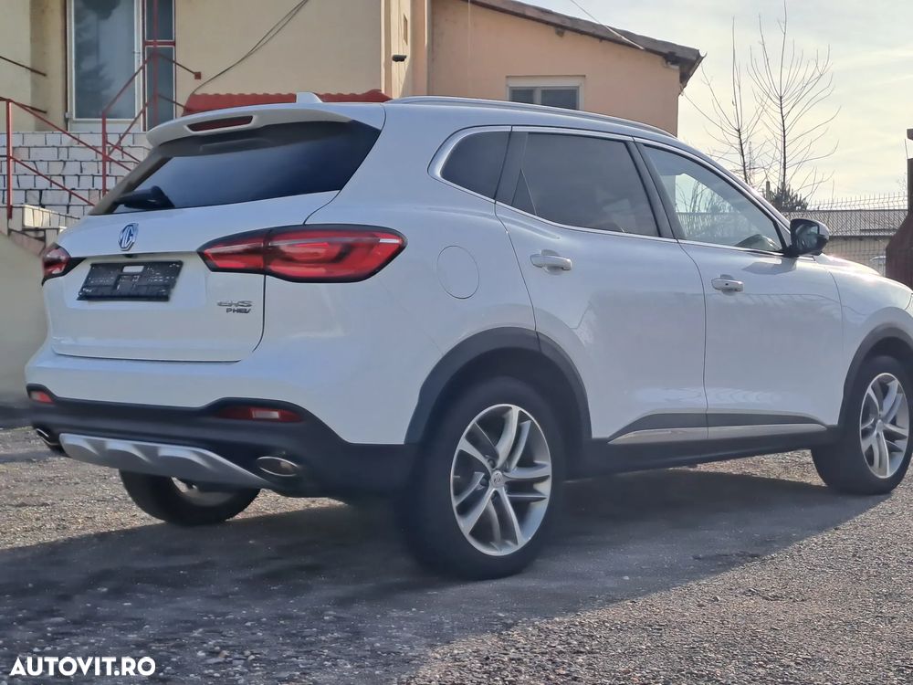 MG EHS PHEV Luxury - 4