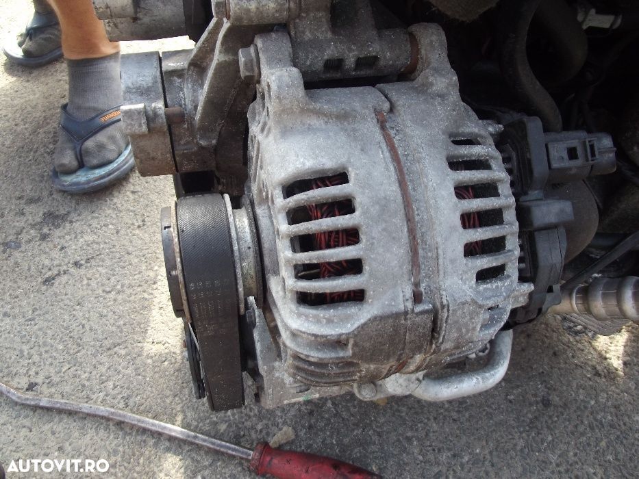 Alternator VW Passat B6 1.9 2.0 Touran Golf 5 Sharan Octavia 2 A3 A4 - 1