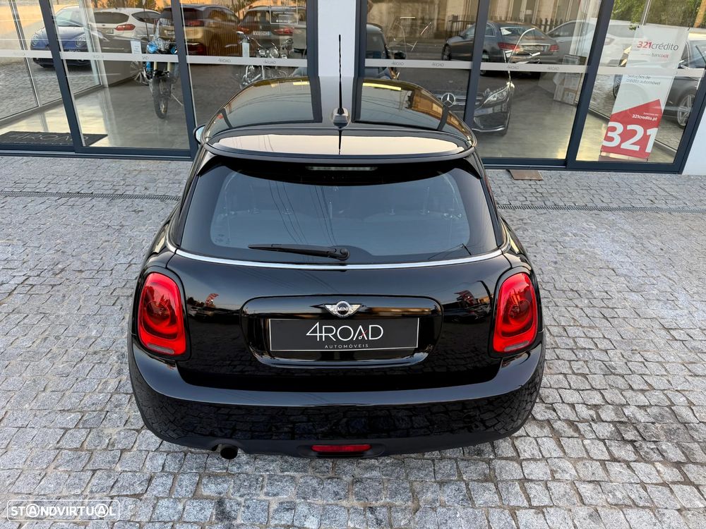MINI 3 Portas One D - 26
