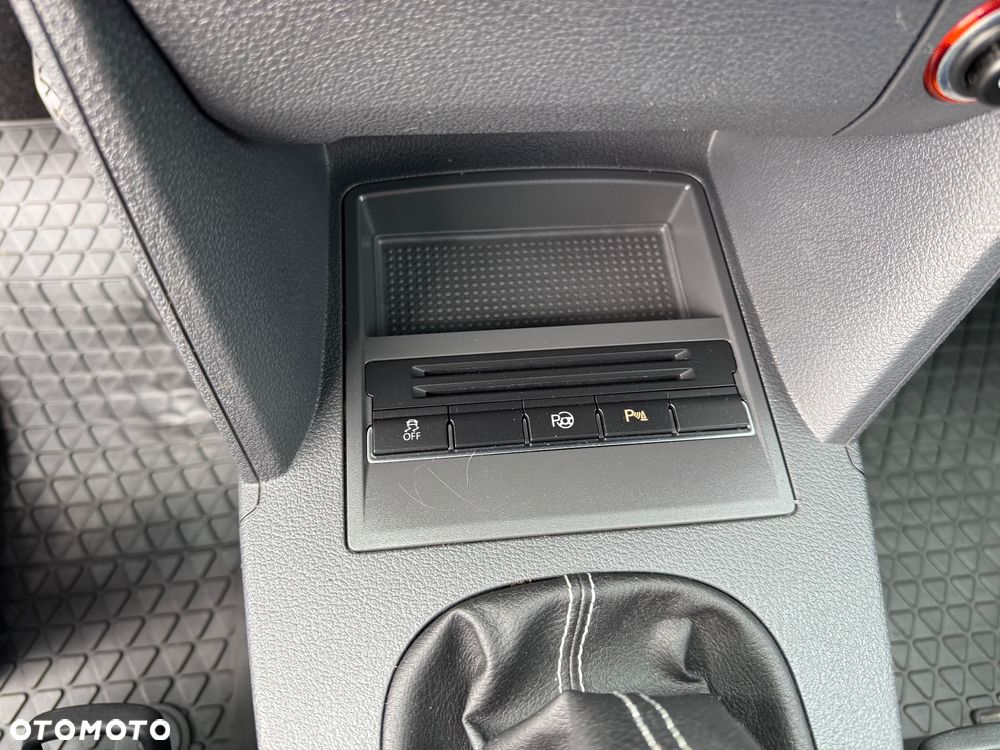 Volkswagen Touran 1.6 TDI DPF Highline - 18