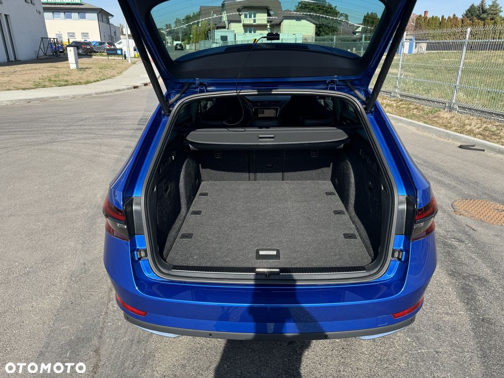 Skoda Superb 2.0 TDI 4x4 Sportline DSG - 24