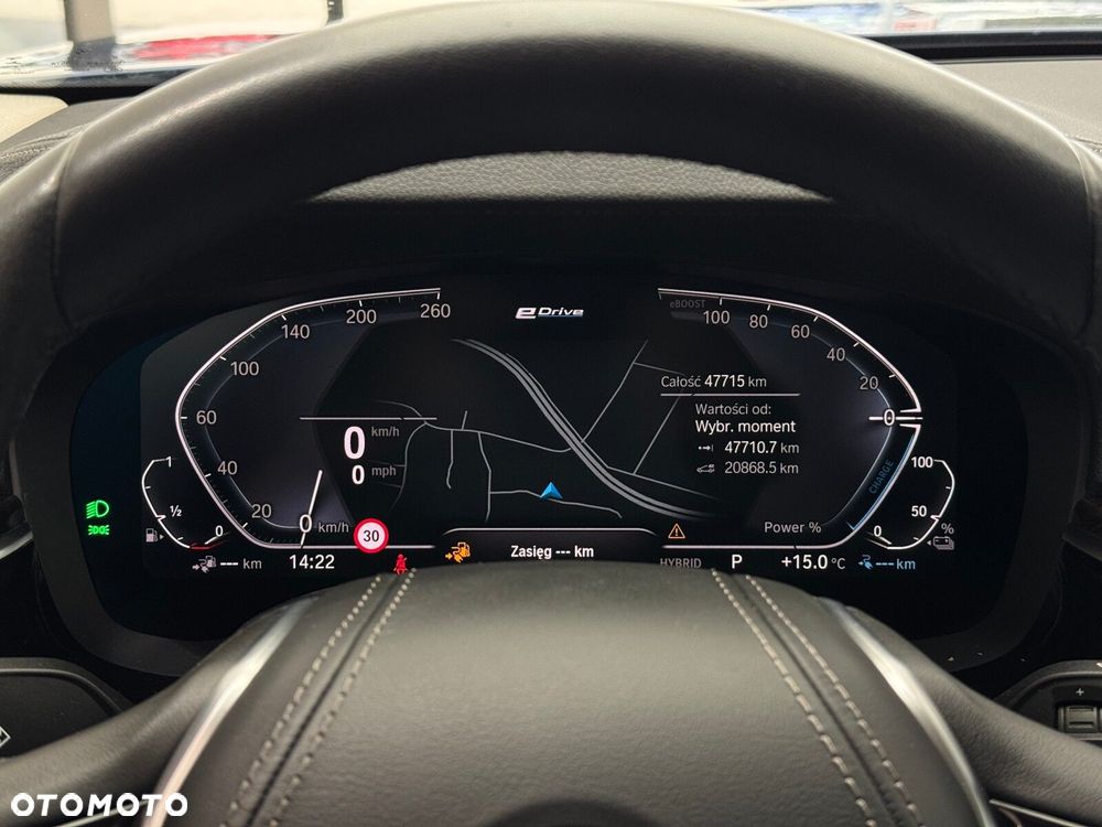 BMW Seria 5 530e Luxury Line - 16