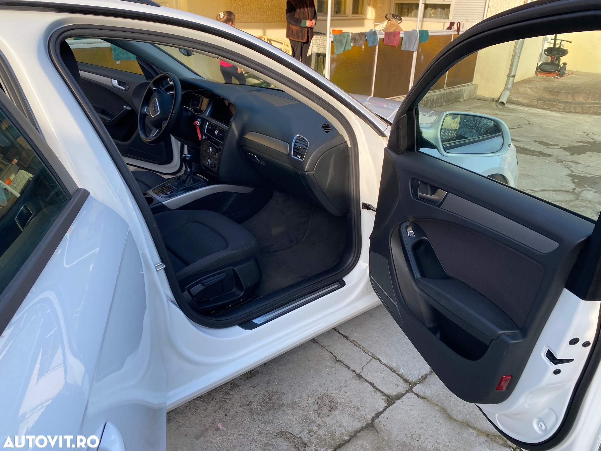 Audi A4 2.0 TDI Avant - 8