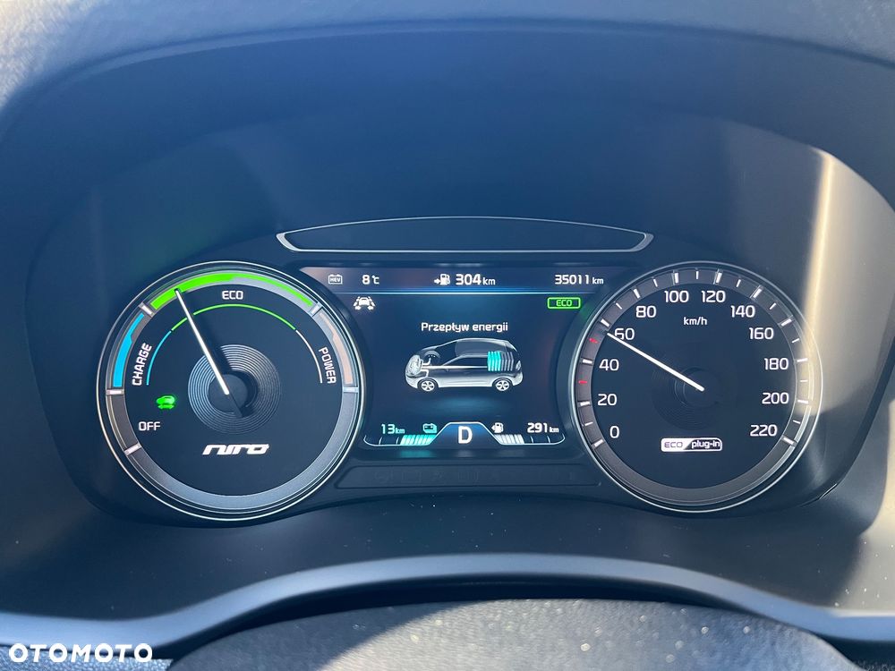 Kia Niro - 36