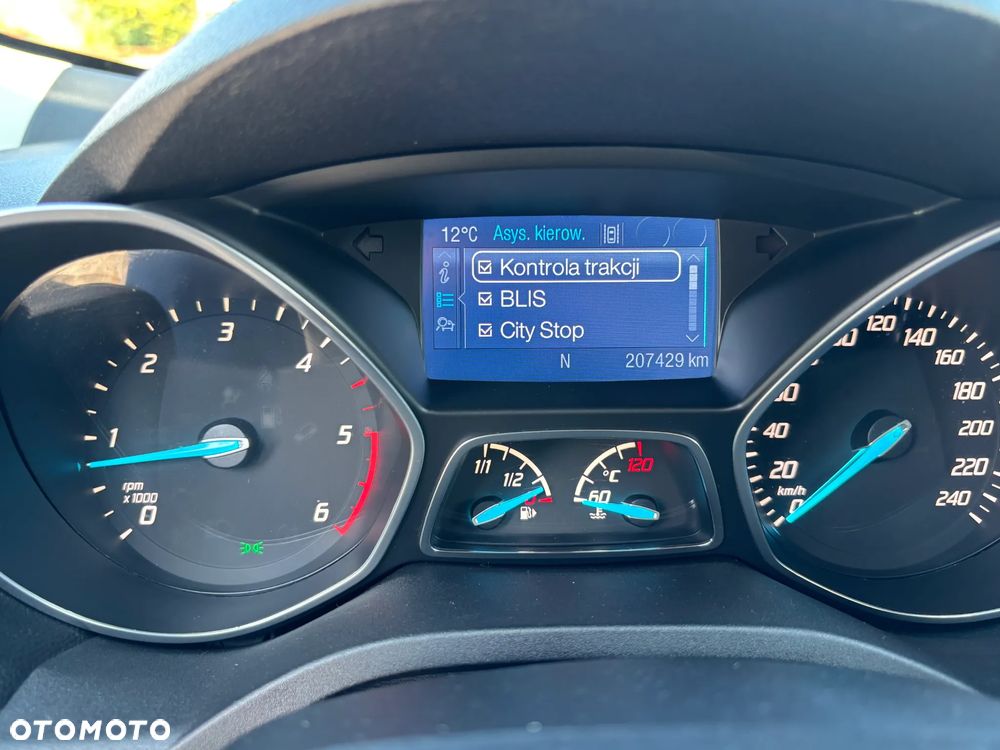 Ford Kuga 2.0 TDCi 4x4 Titanium - 35