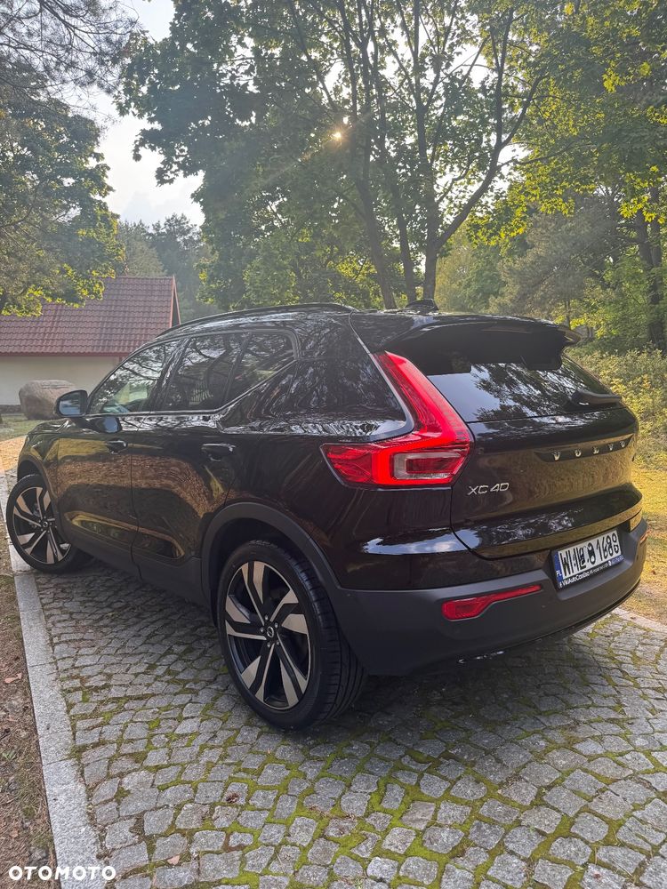 Volvo XC 40 B5 AWD Ultimate Dark - 11