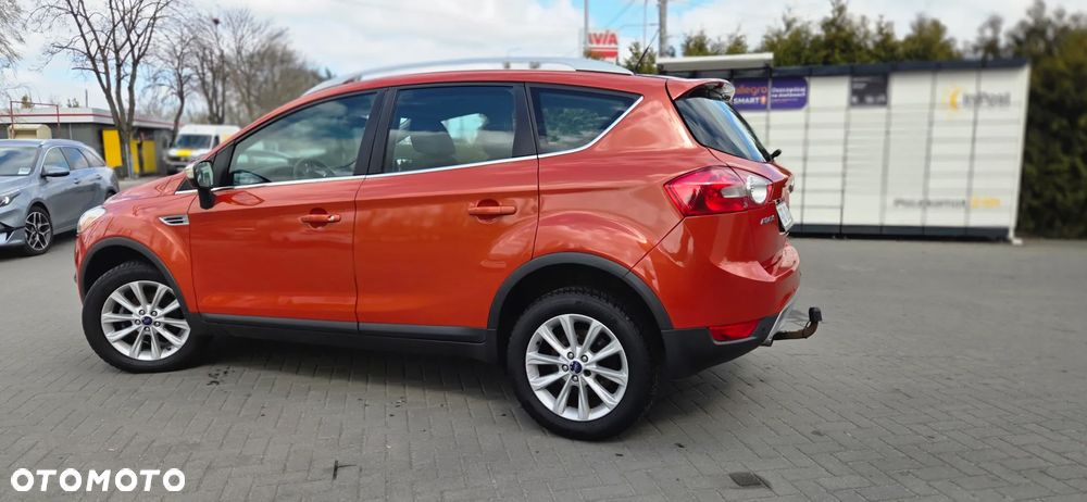 Ford Kuga 2.0 TDCi 2x4 Champions Edition - 10