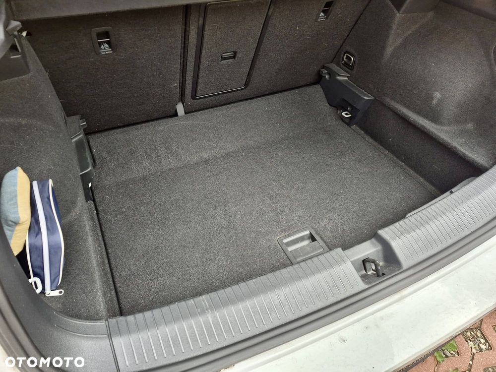 Volkswagen T-Roc 1.5 TSI ACT Advance - 14