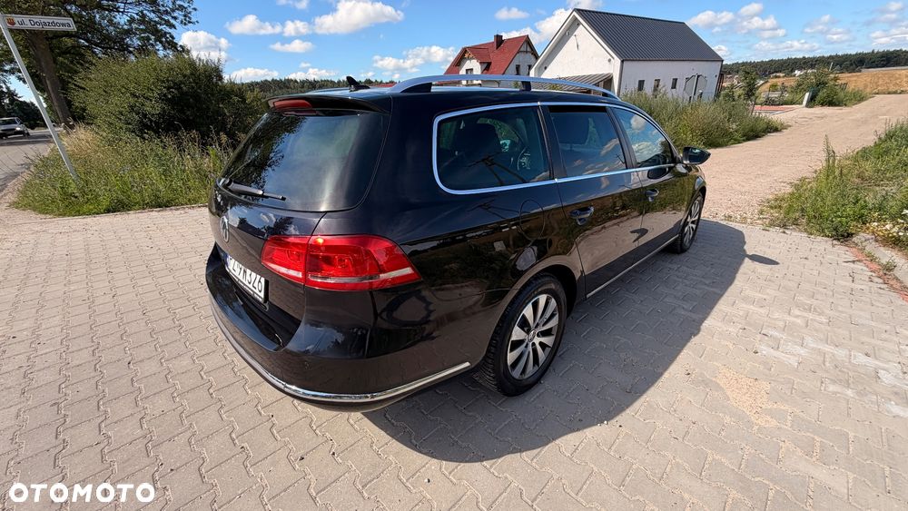 Volkswagen Passat Variant 2.0 TDI DPF Sportline - 19