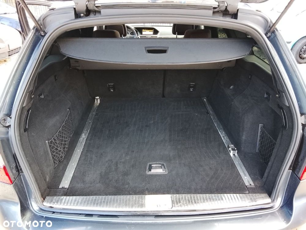 Mercedes-Benz Klasa E - 9