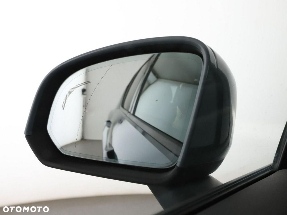 Volvo XC 40 T3 Momentum Pro - 36