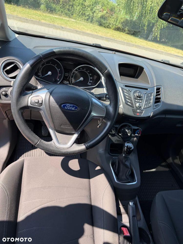 Ford Fiesta 1.25 Trend - 18