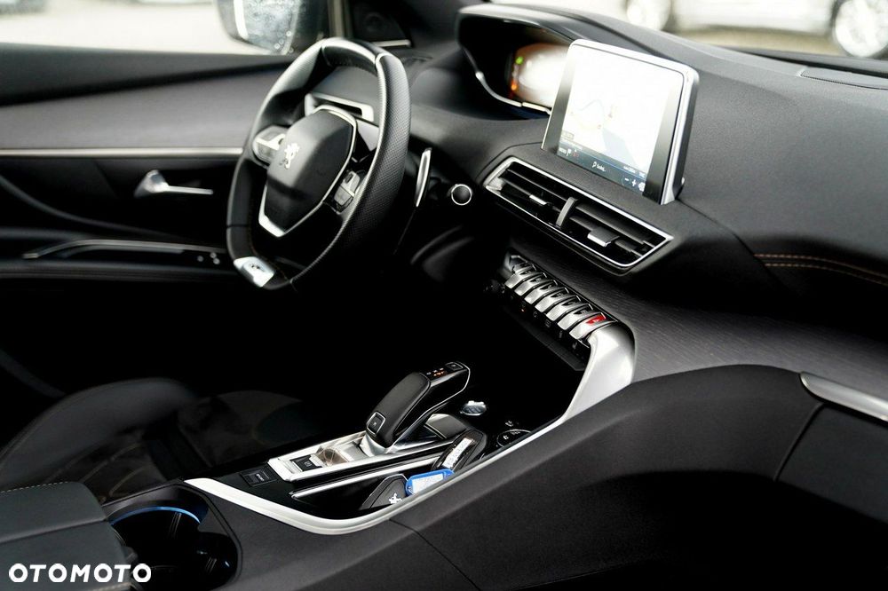 Peugeot 5008 BlueHDi 180 EAT8 GT - 23