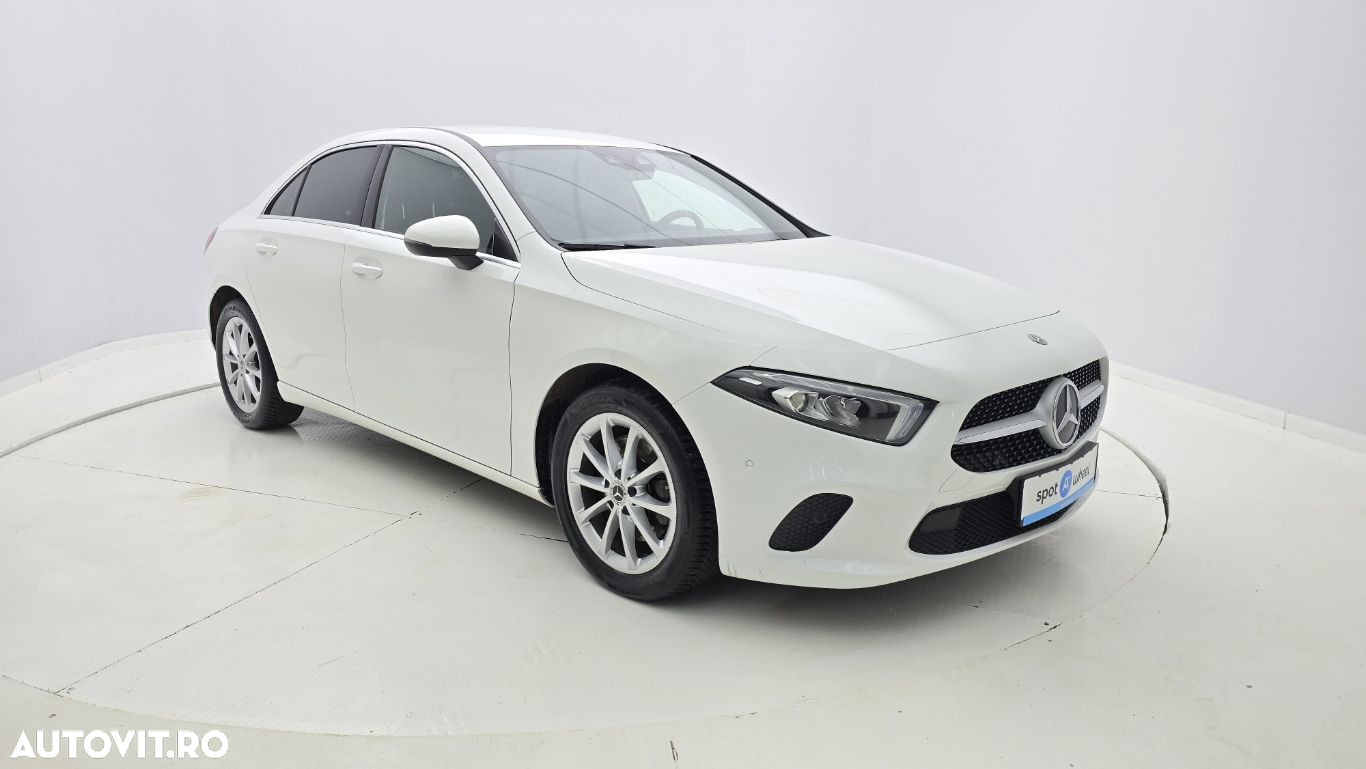 Mercedes-Benz A - 5