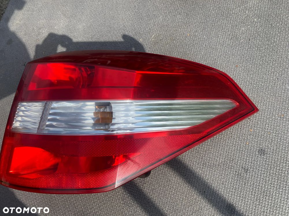 LAMPA TYŁ TYLNA PRAWA RENAULT LAGUNA 3 III 06070 - 3