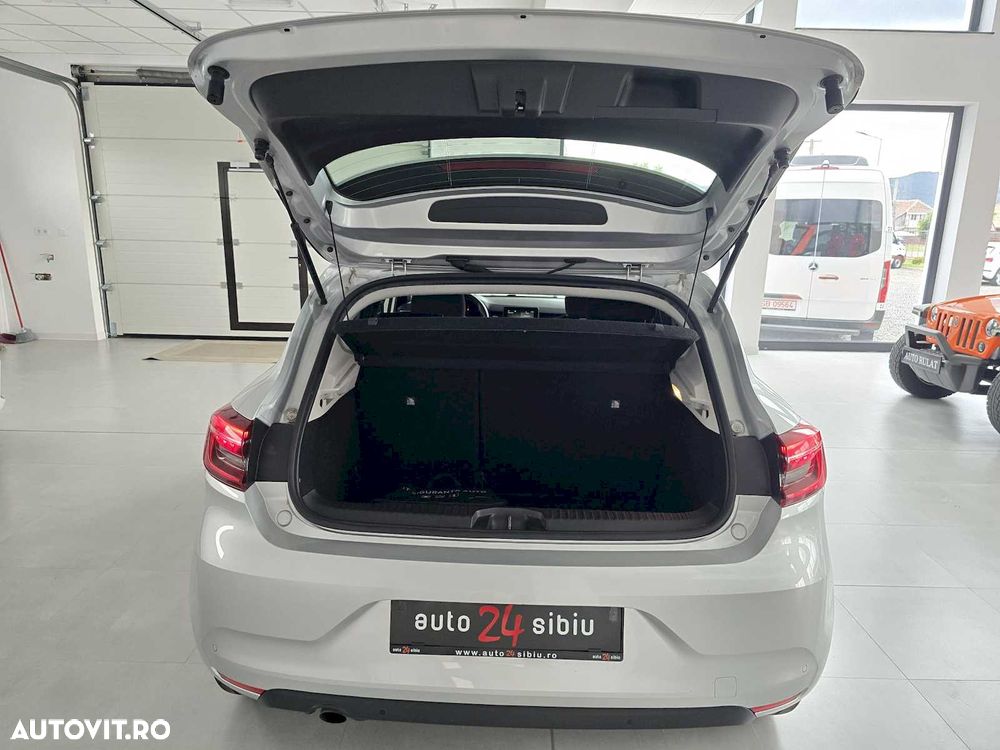 Renault Clio V Blue dCi 100 Equilibre - 11