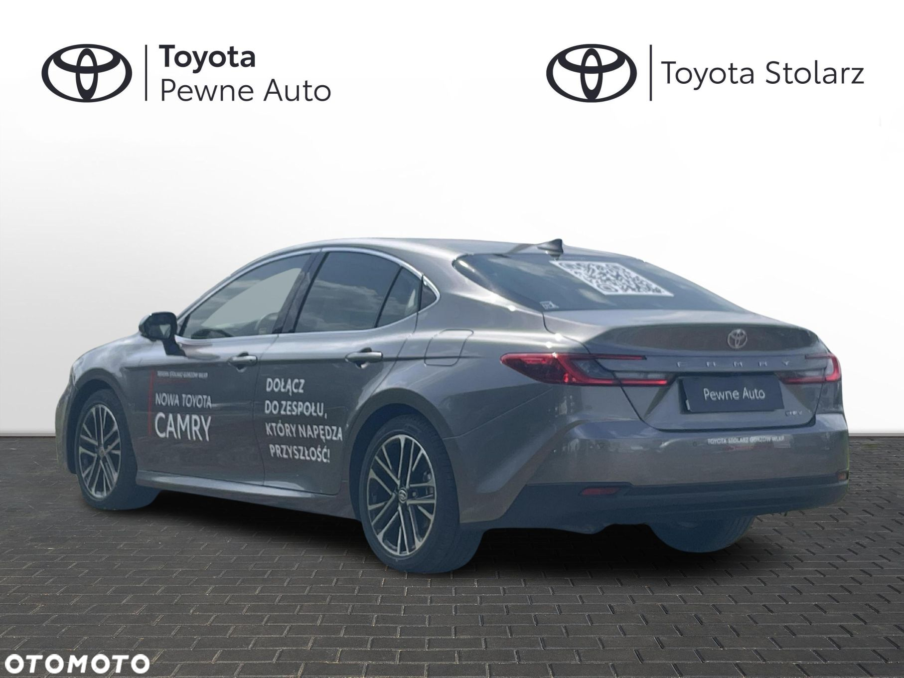 Toyota Camry - 3
