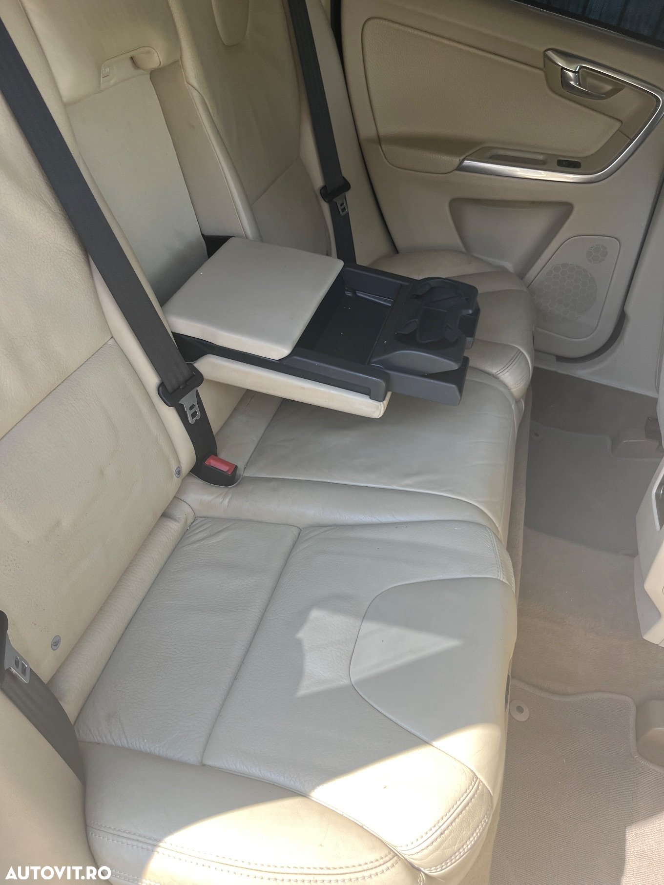 Volvo XC 60 D3 Kinetic - 10