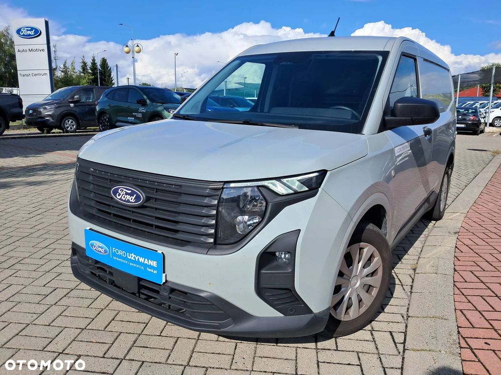 Ford Transit Courier - 5